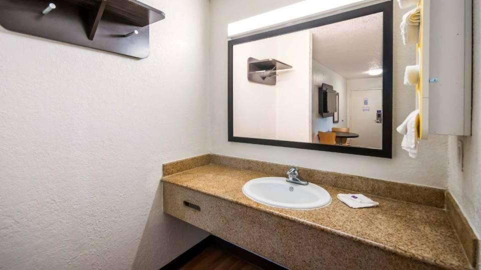 Motel 6 Houston, Tx Fm 1960 Bammel 외부 사진